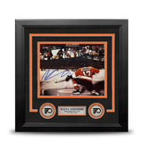 Wayne Simmonds Philadelphia Flyers Autographed 8" x 10" Framed Collage Hockey Photo - Dynasty Sports & Framing
