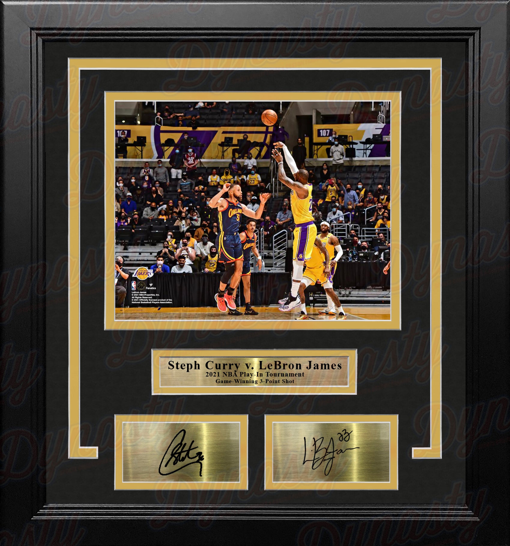 Steph Curry with 3-Point Record Jerseys Golden State Warriors 8 x 10  Framed Basketball Photo with Engraved Autograph