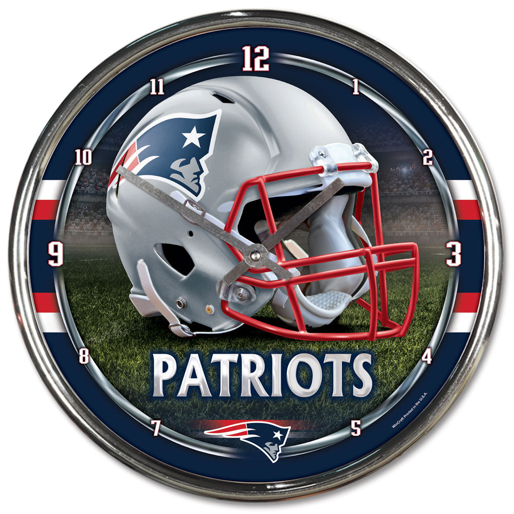 New England Patriots Round Paper Plates - 9 Inch, 8 Count, Team Logo Party Supplies