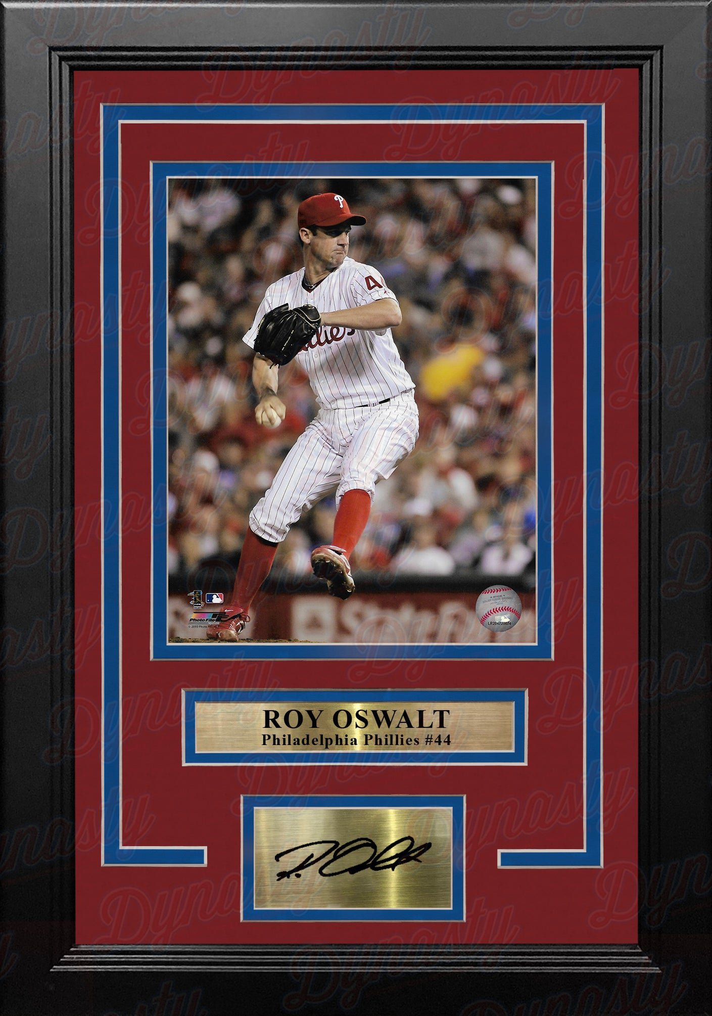 Roy Oswalt in Action Philadelphia Phillies 8 x 10 Framed Baseball Photo  with Engraved Autograph - Dynasty Sports & Framing