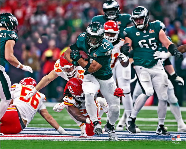 Saquon Barkley Super Bowl LIX Action Philadelphia Eagles 16" x 20" Football Photo