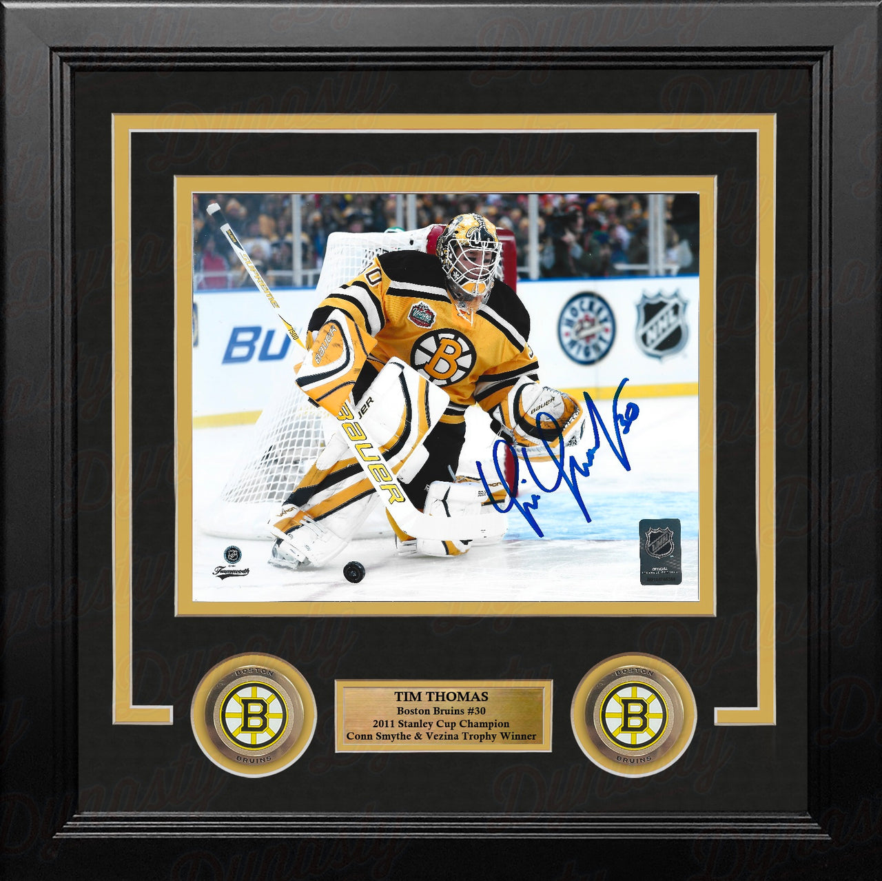 Tim Thomas 2010 Winter Classic Action Boston Bruins Autographed 8" x 10" Framed Hockey Photo