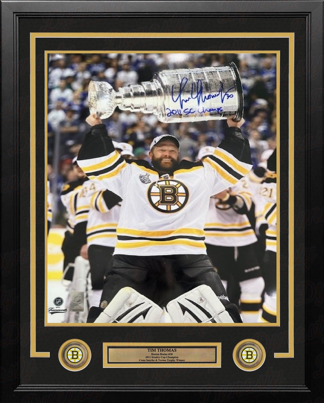Tim Thomas 2011 Stanley Cup Champions Boston Bruins Autographed 16x20 Framed Photo with Inscription