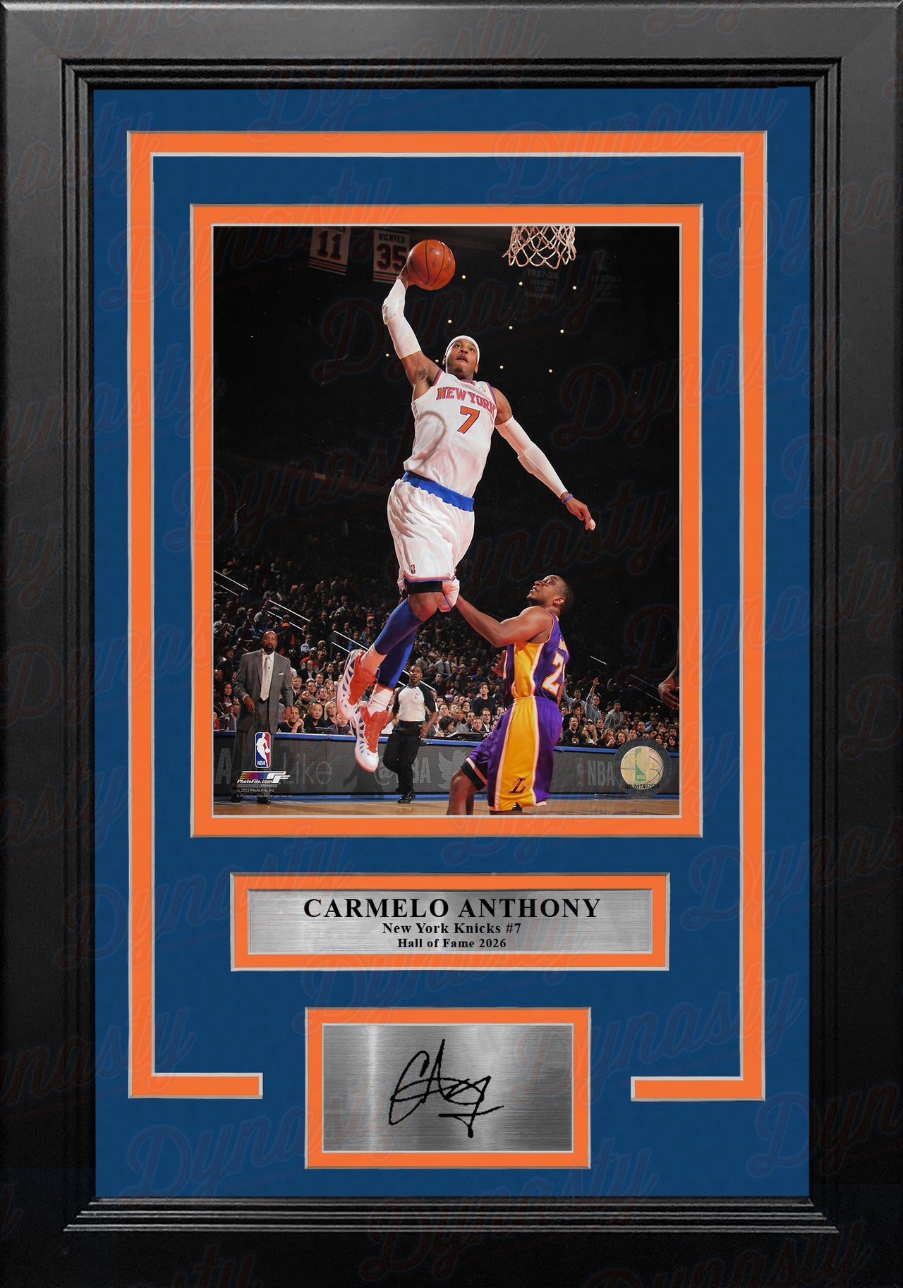 Carmelo Anthony Slam Dunk New York Knicks 8x10 Framed Basketball Photo with Engraved Autograph - Dynasty Sports & Framing 