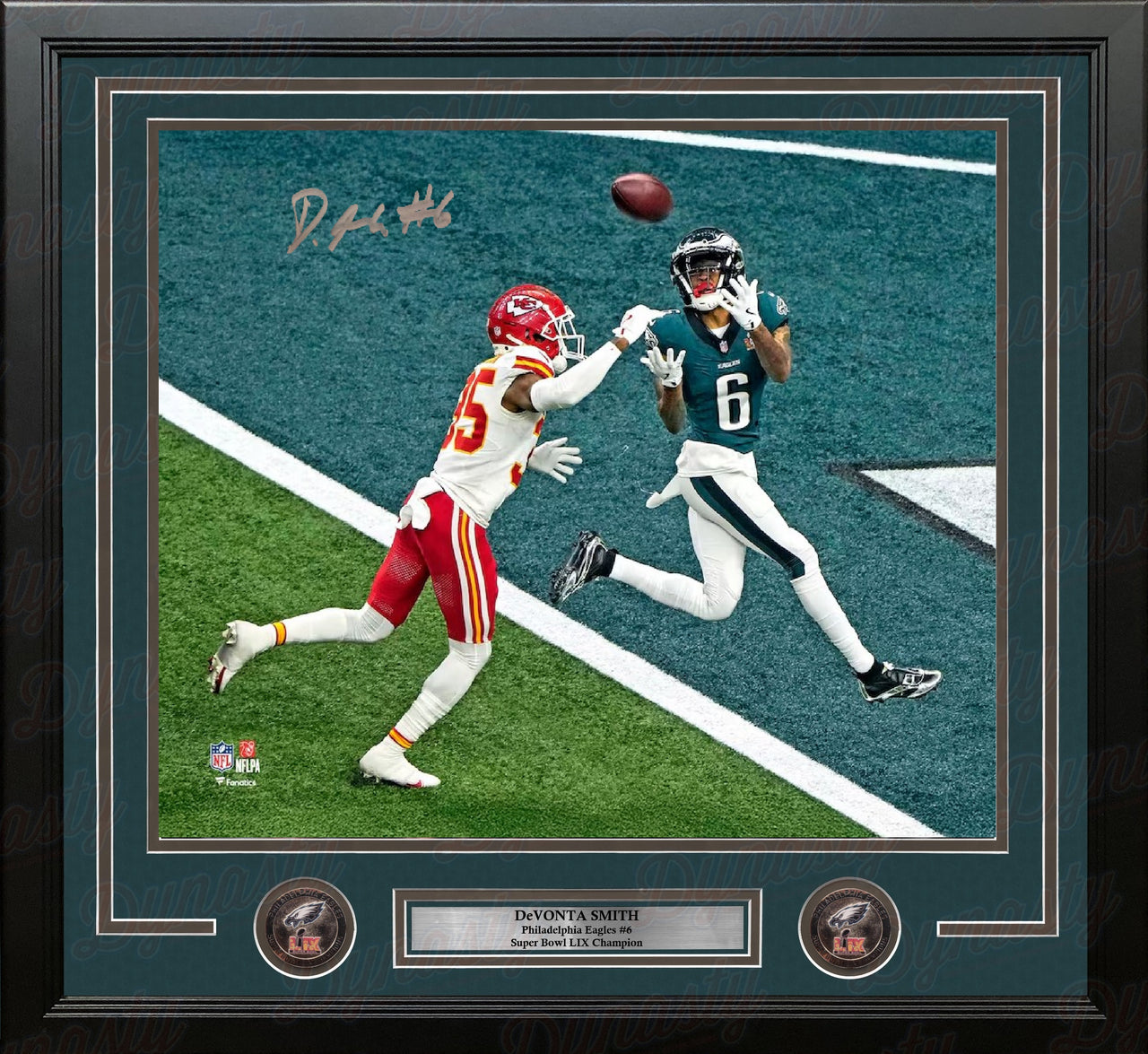 DeVonta Smith Super Bowl LIX Touchdown Philadelphia Eagles Autographed 16" x 20" Framed Football Photo