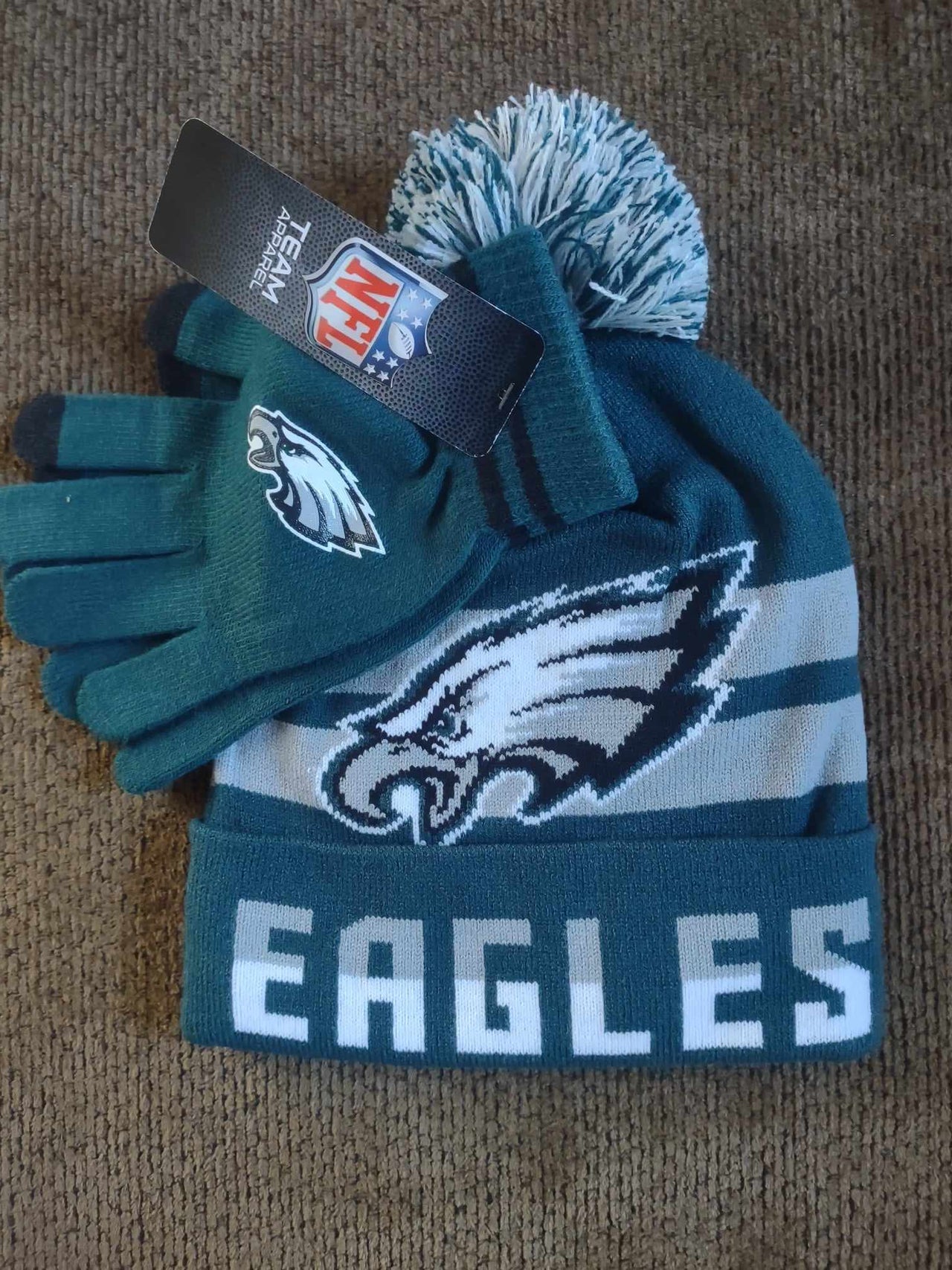 Philadelphia Eagles Green Word Mark Cuffed Pom Knit Beanie and Gloves Set