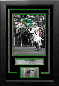 Saquon Barkley Reverse Hurdle Philadelphia Eagles 16" x 20" Framed Photo with Engraved Autograph - Dynasty Sports & Framing 