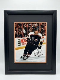 Eric Lindros in Action Philadelphia Flyers Autographed 11" x 14" Framed Hockey Photo - HOF '16
