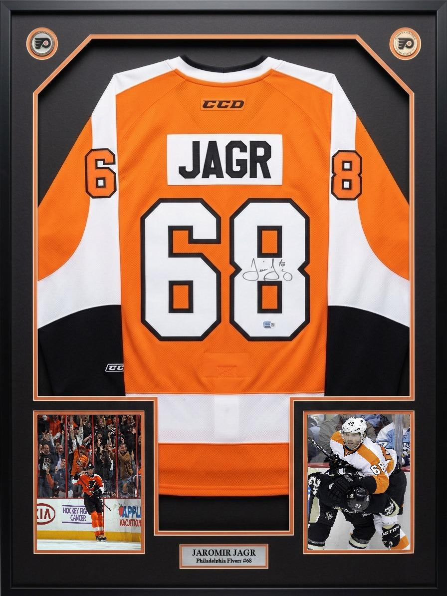 Jaromir Jagr Autographed & Framed Philadelphia Flyers Officially Licensed Replica Jersey