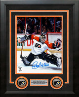 Ron Hextall Save Action Philadelphia Flyers Autographed 8" x 10" Framed Hockey Photo - Dynasty Sports & Framing 