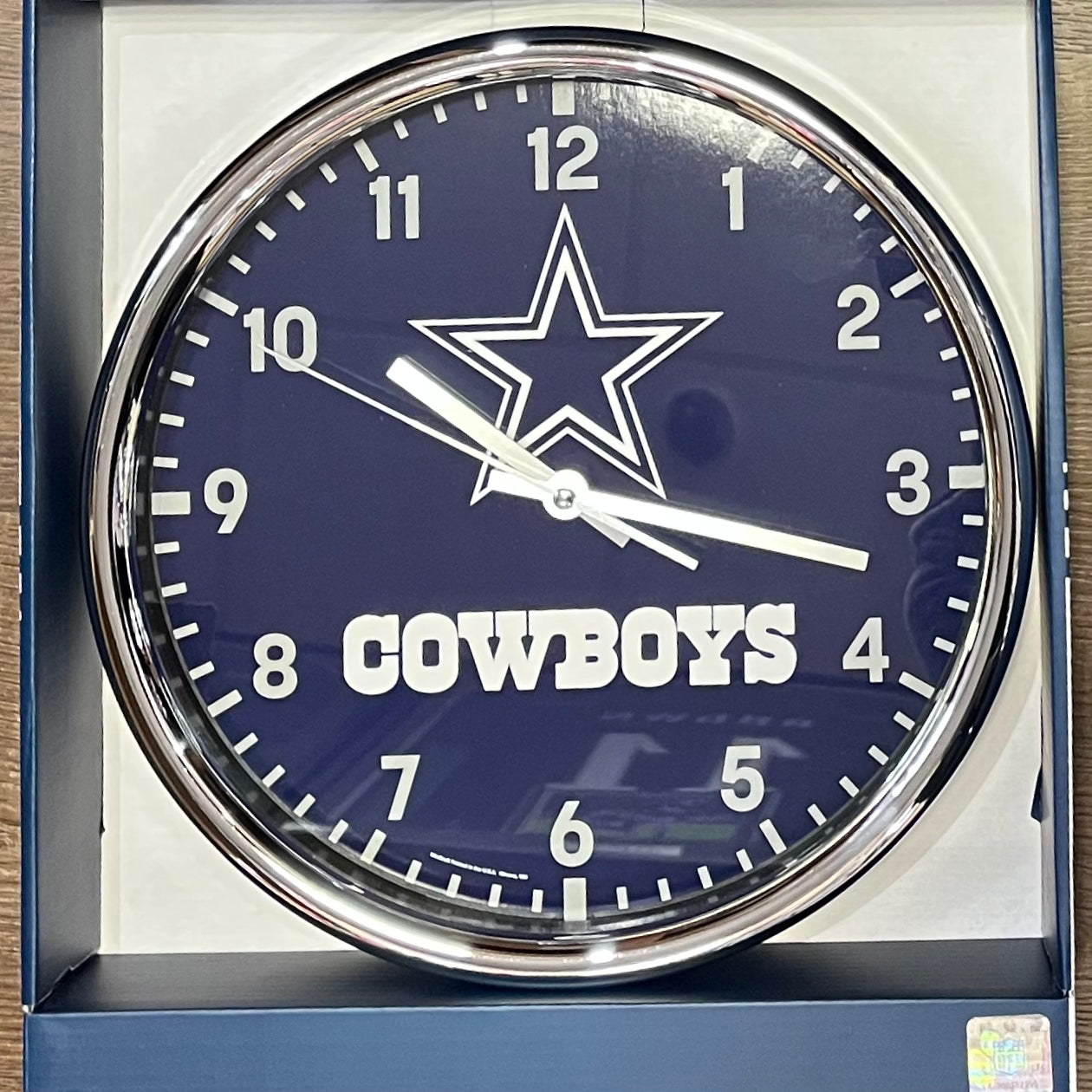 Dallas Cowboys Round Chrome Clock
