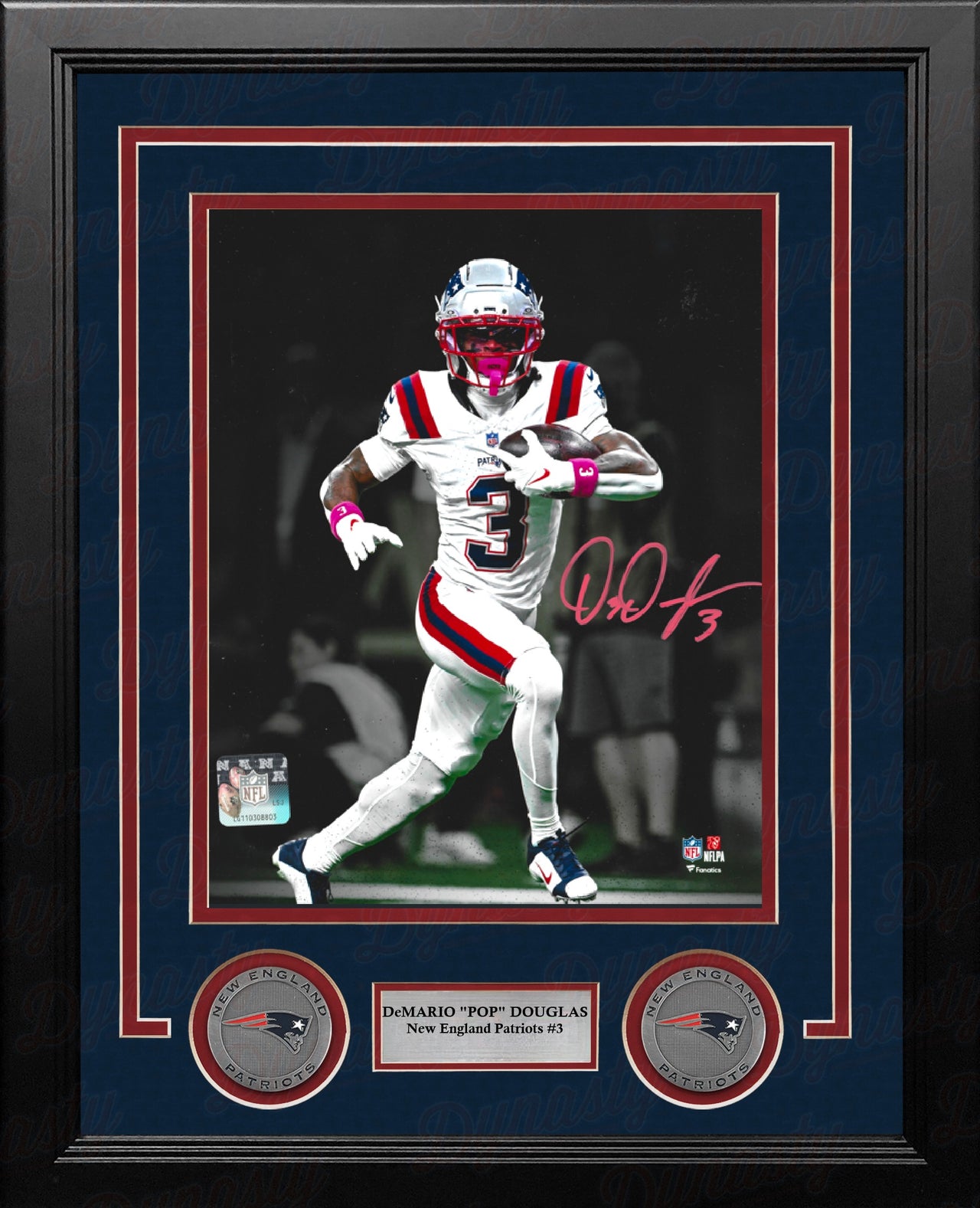 DeMario Pop Douglas New England Patriots Signed 8" x 10" Framed Photo