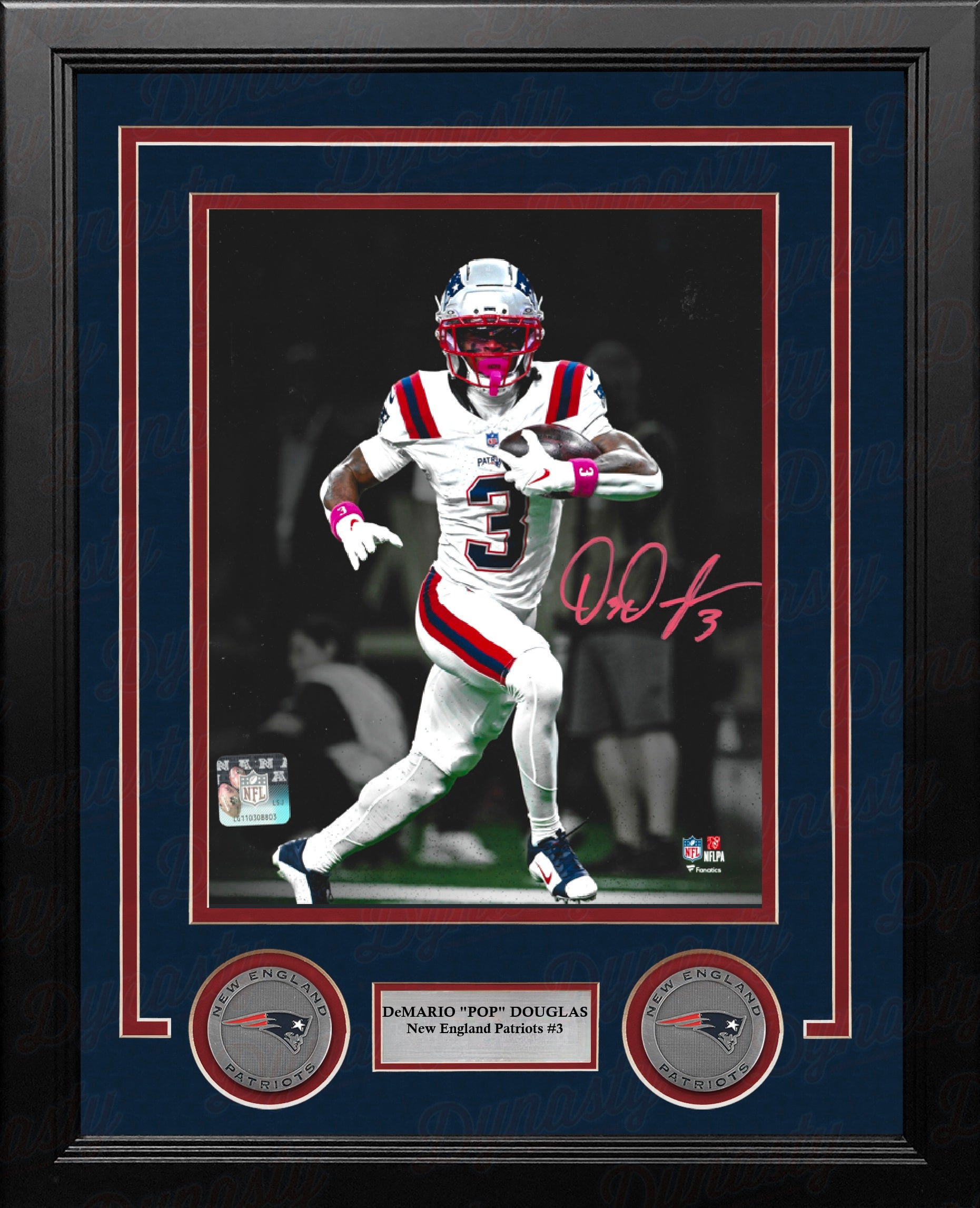 DeMario Pop Douglas New England Patriots Signed 8" x 10" Framed Photo