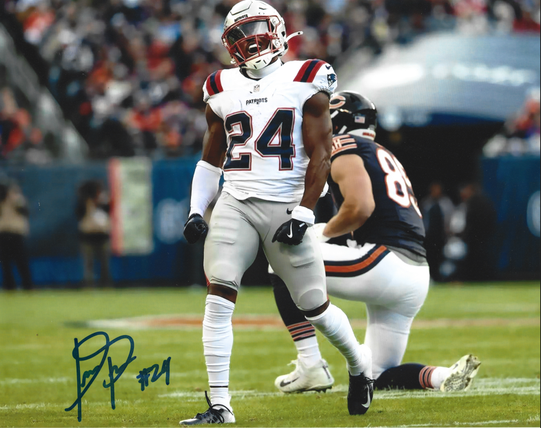 Dell Pettus in Action Autographed New England Patriots 8" x 10" Football Photo
