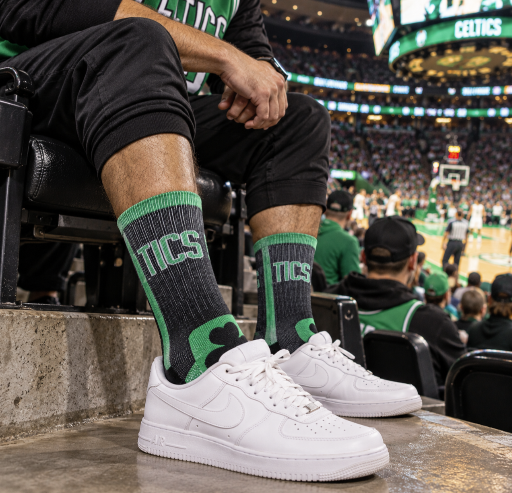 Boston Celtics Green & Black Logo Adult Socks (Large)