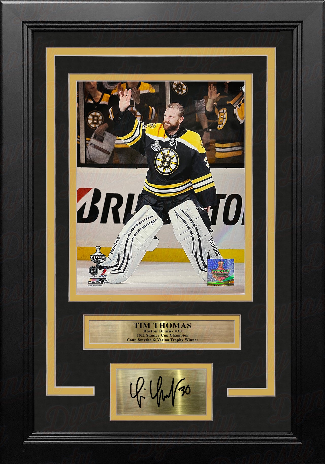 Tim Thomas 2011 Stanley Cup Finals Boston Bruins 8" x 10" Framed Hockey Photo with Engraved Autograph