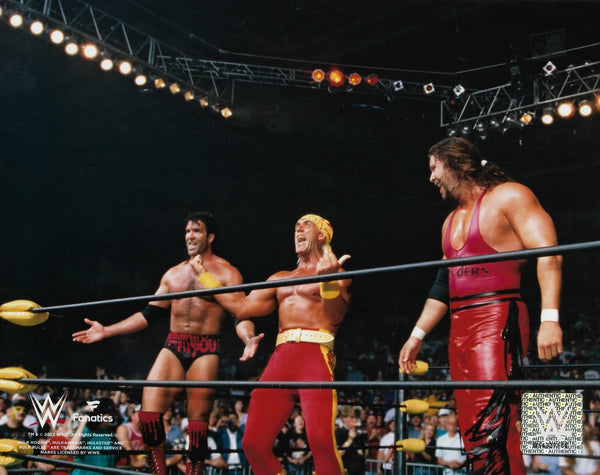Scott Hall, Hulk Hogan, & Kevin Nash Form the nWo 8