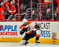 Wayne Simmonds Fist Pump Philadelphia Flyers 8" x 10" Hockey Photo