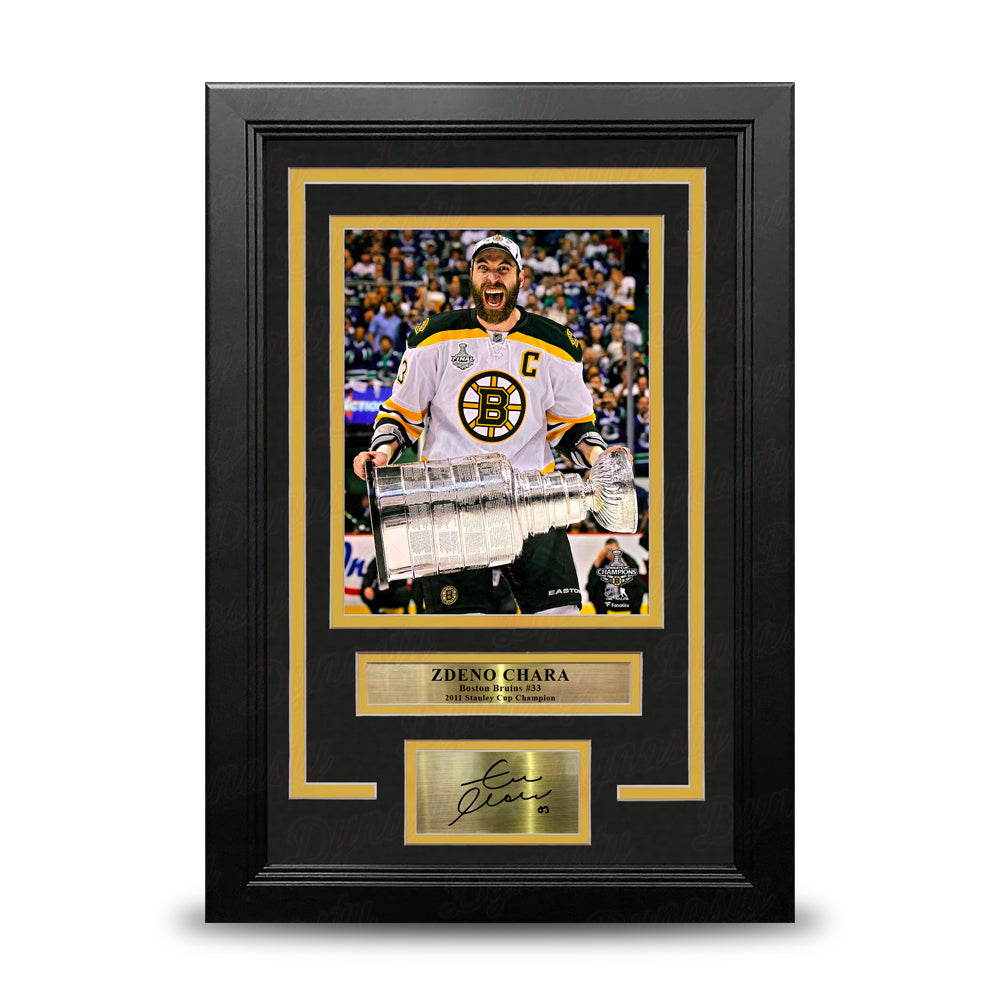 Zdeno Chara Hoists The Stanley Cup Boston Bruins 8x10 Framed Hockey Photo with Engraved Autograph