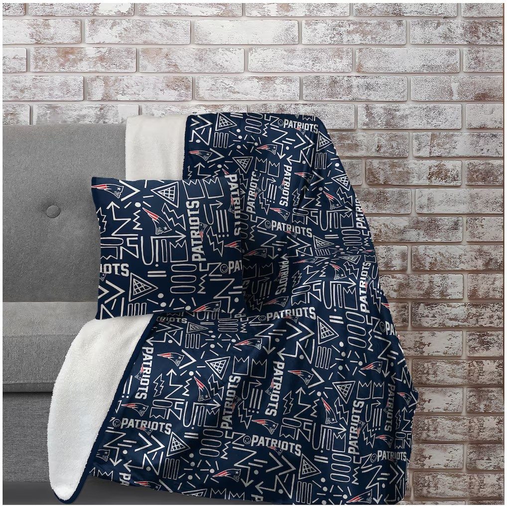 New England Patriots Doodle Pop Poly Span Blanket and Pillow Combo Set
