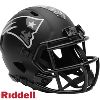 New England Patriots 2026 Salute To Service Mini-Helmet