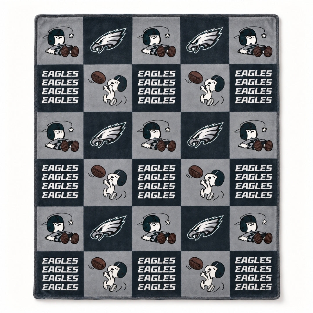 Philadelphia Eagles Peanuts Super Soft Plush Throw 60" x 70" Blanket- Square