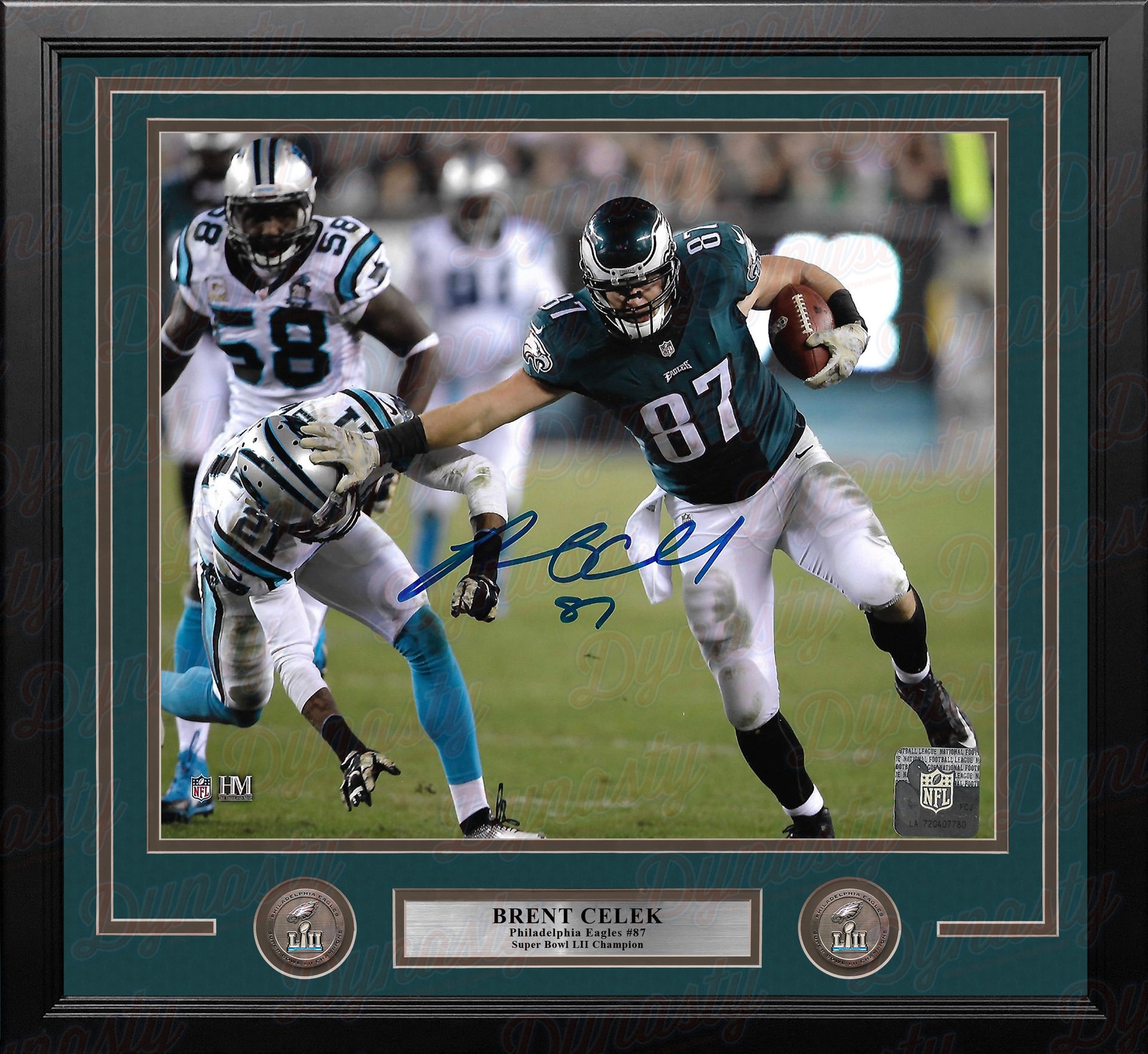 Brent Celek Stiff-Arm Action Philadelphia Eagles Autographed Framed Football Photo - Dynasty Sports & Framing 
