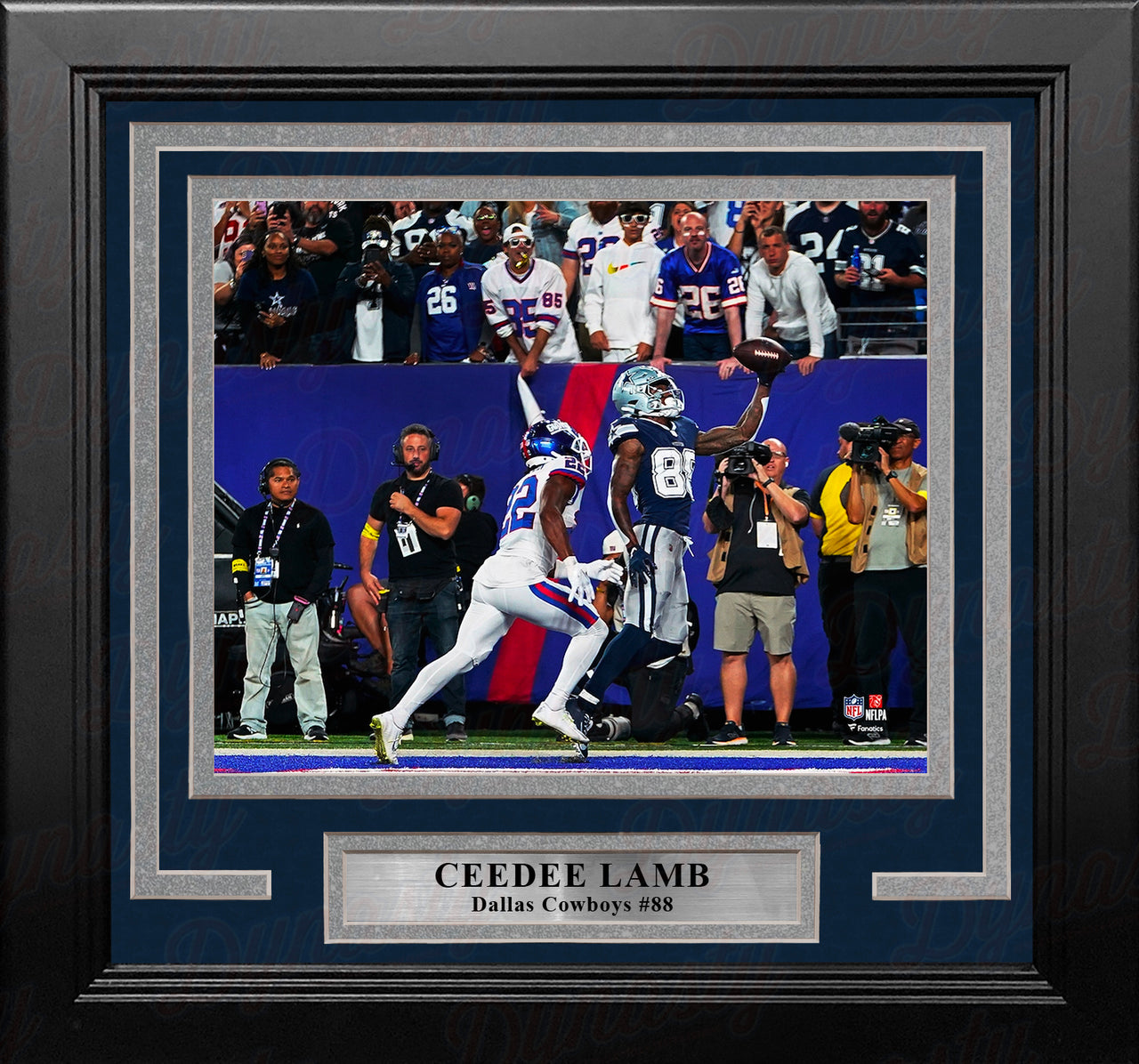 CeeDee Lamb One-Handed Touchdown Catch Dallas Cowboys 8" x 10" Framed Football Photo - Dynasty Sports & Framing 