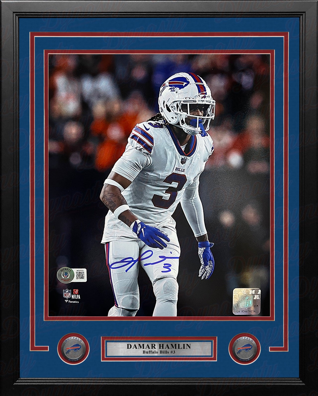 Damar Hamlin in Action Buffalo Bills Autographed 11" x 14" Framed Football Photo - Dynasty Sports & Framing 