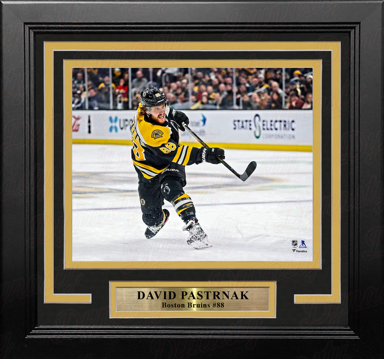 David Pastrnak Shooting Action Boston Bruins 8" x 10" Framed Hockey Photo - Dynasty Sports & Framing 