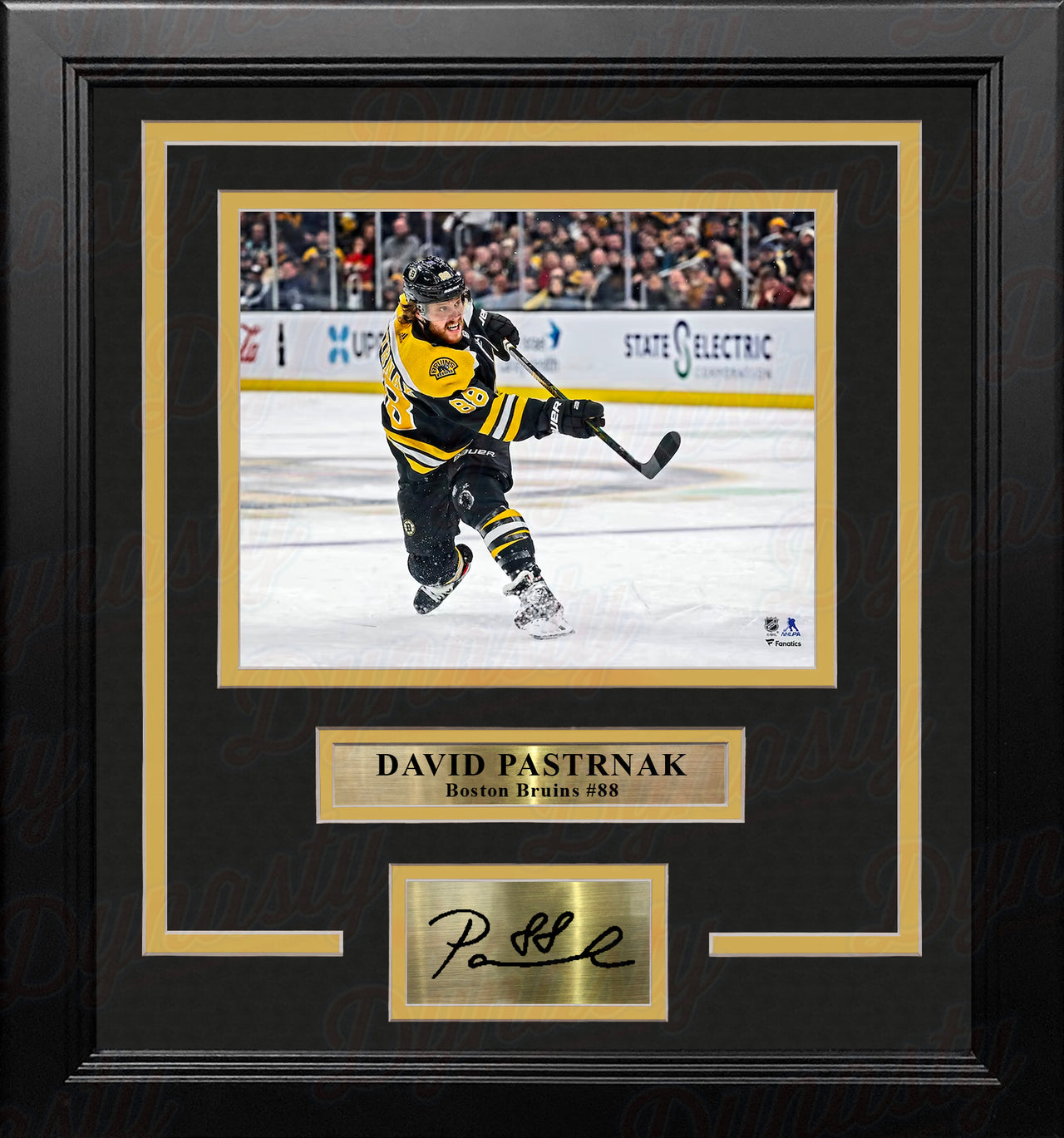 David Pastrnak Shooting Action Boston Bruins 8" x 10" Framed Hockey Photo with Engraved Autograph - Dynasty Sports & Framing 