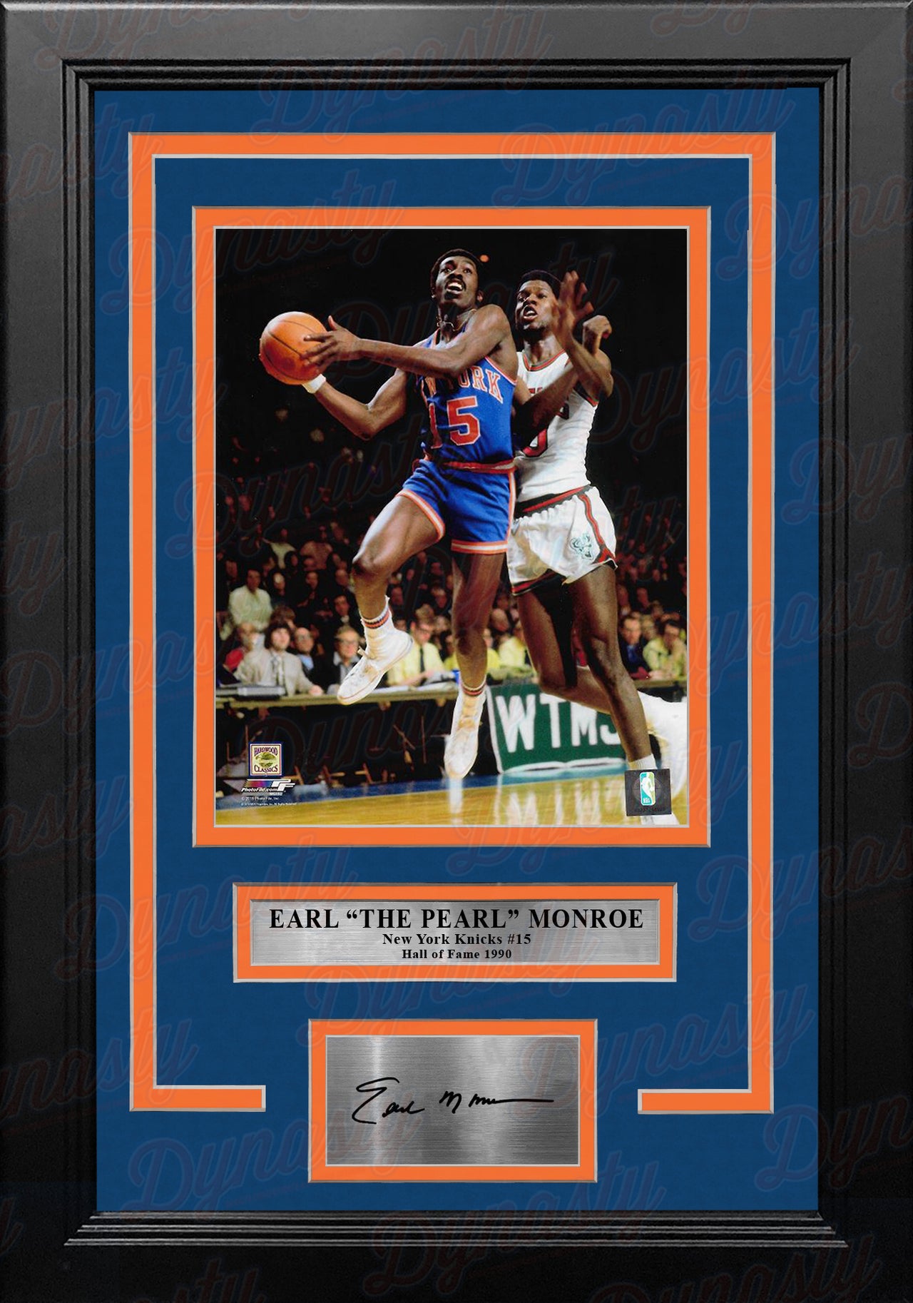 Earl Monroe in Action New York Knicks 8" x 10" Framed Basketball Photo with Engraved Autograph - Dynasty Sports & Framing 