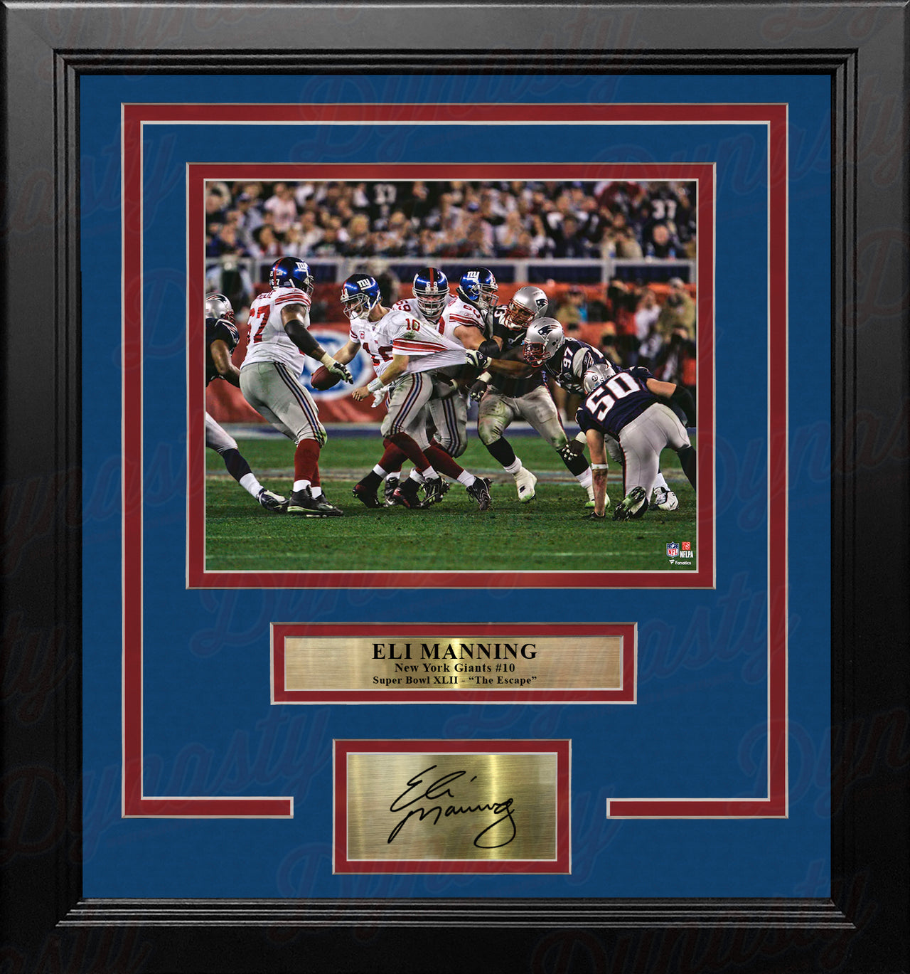 Eli Manning Super Bowl XLII Sack Escape New York Giants 8x10 Framed Photo with Engraved Autograph - Dynasty Sports & Framing 