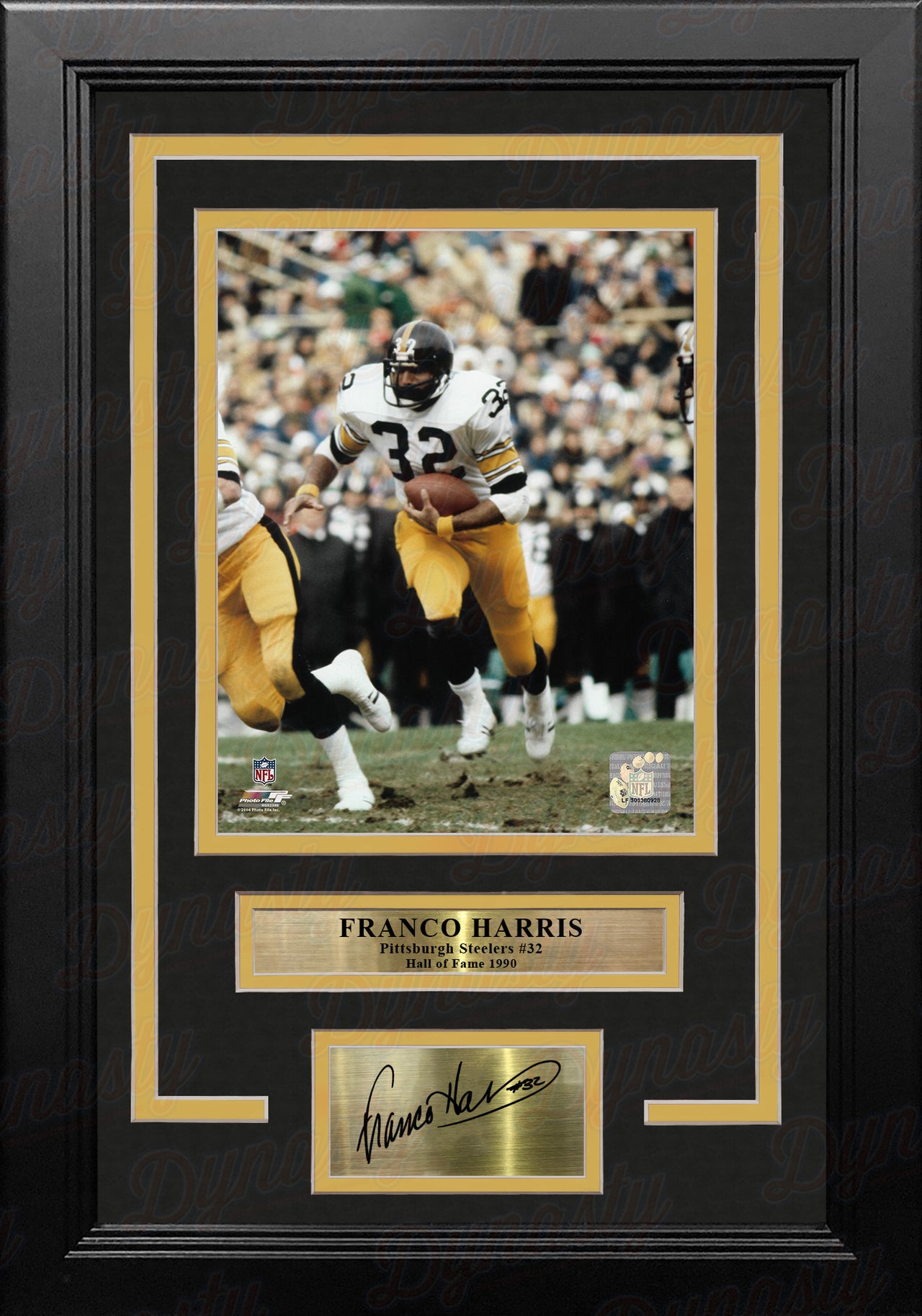 Franco Harris in Action Pittsburgh Steelers 8" x 10" Framed Photo with Engraved Autograph - Dynasty Sports & Framing 