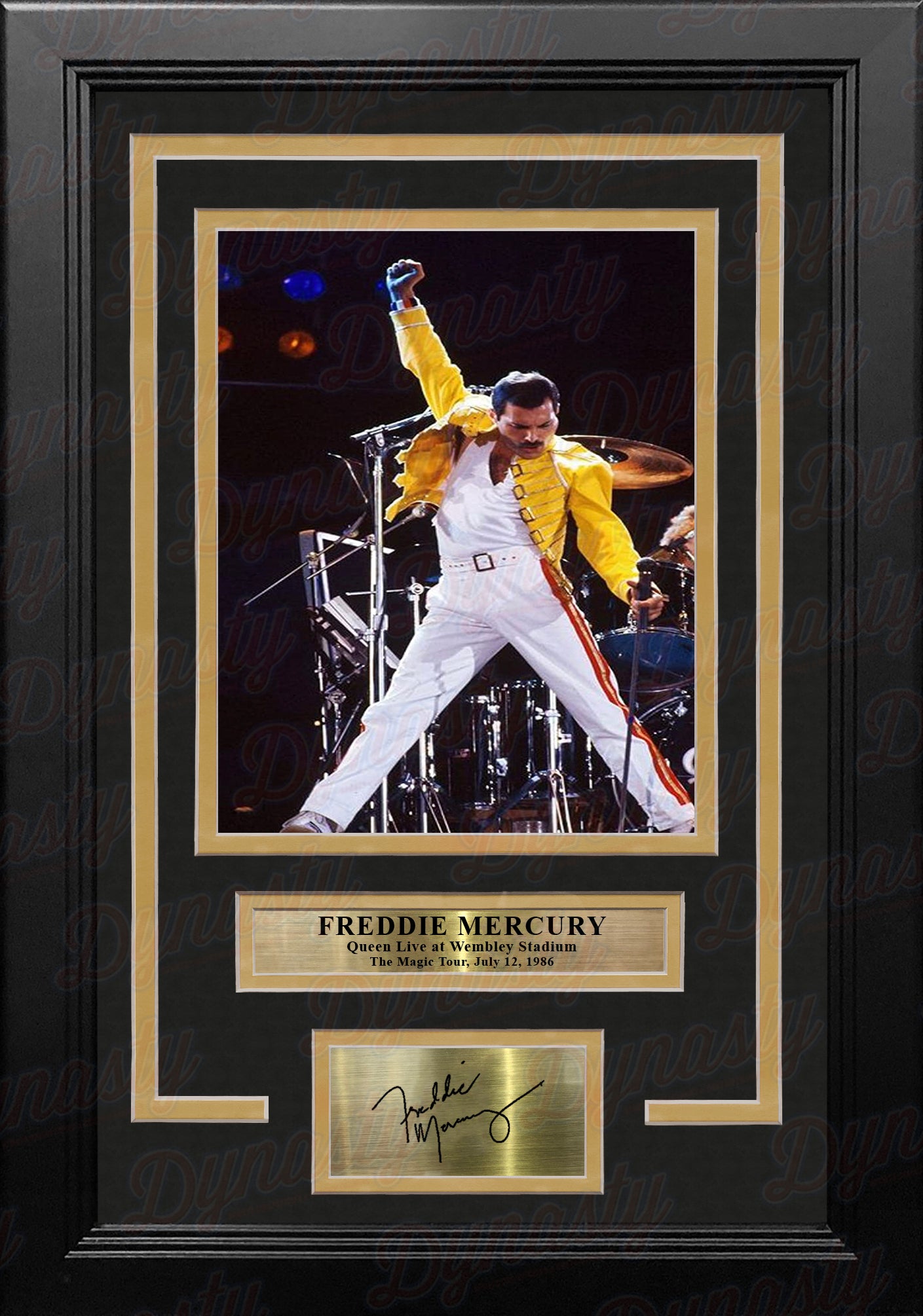 Freddie Mercury Queen at Wembley Stadium 8" x 10" Framed Photo with Engraved Autograph - Dynasty Sports & Framing 