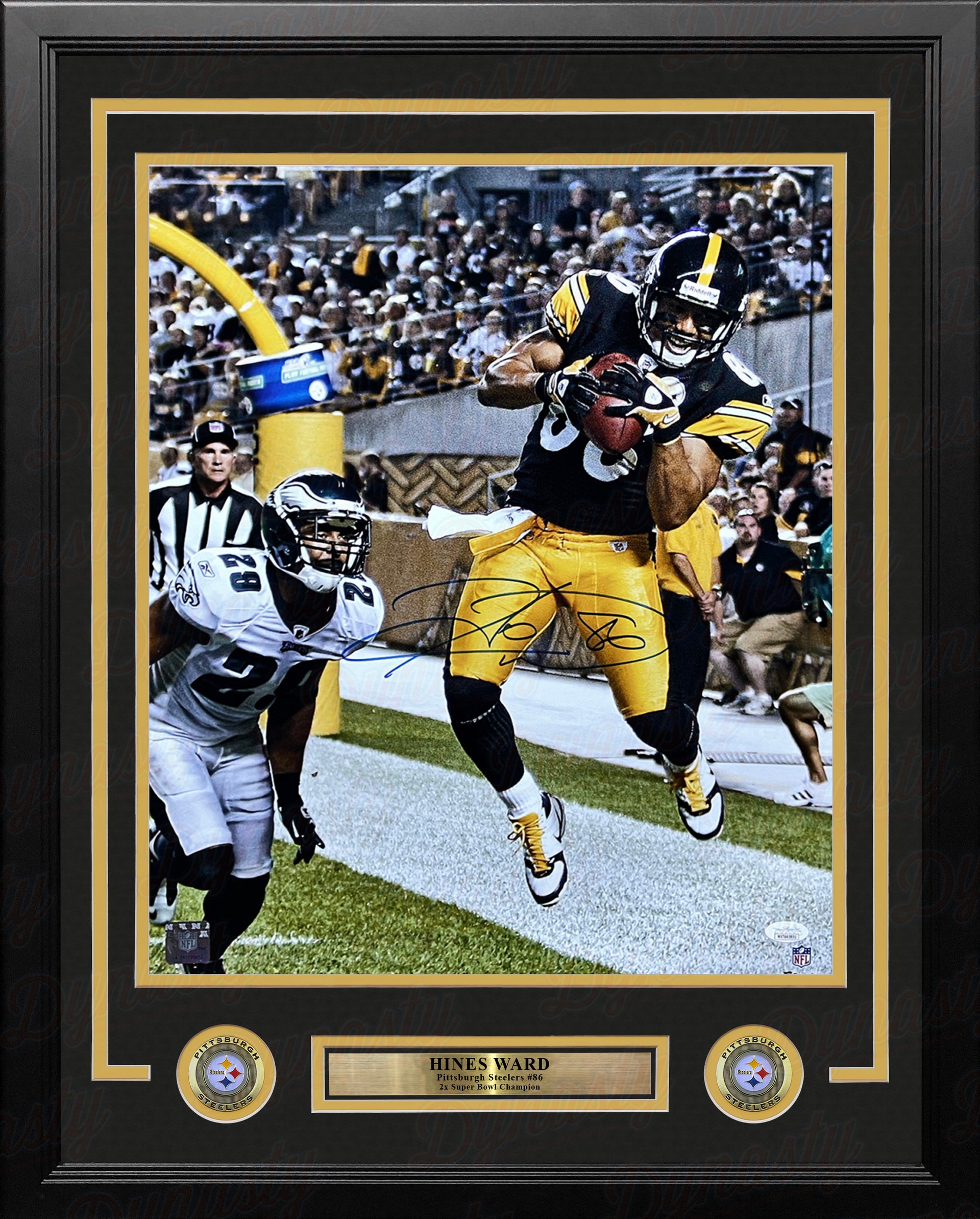 Hines Ward Leaping Touchdown Pittsburgh Steelers Autographed 16" x 20" Framed Football Photo - Dynasty Sports & Framing 