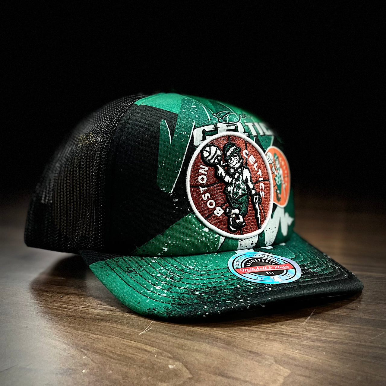 Boston Celtics Mitchell & Ness Hyper Trucker Hardwood Classics Snapback Hat - Dynasty Sports & Framing 