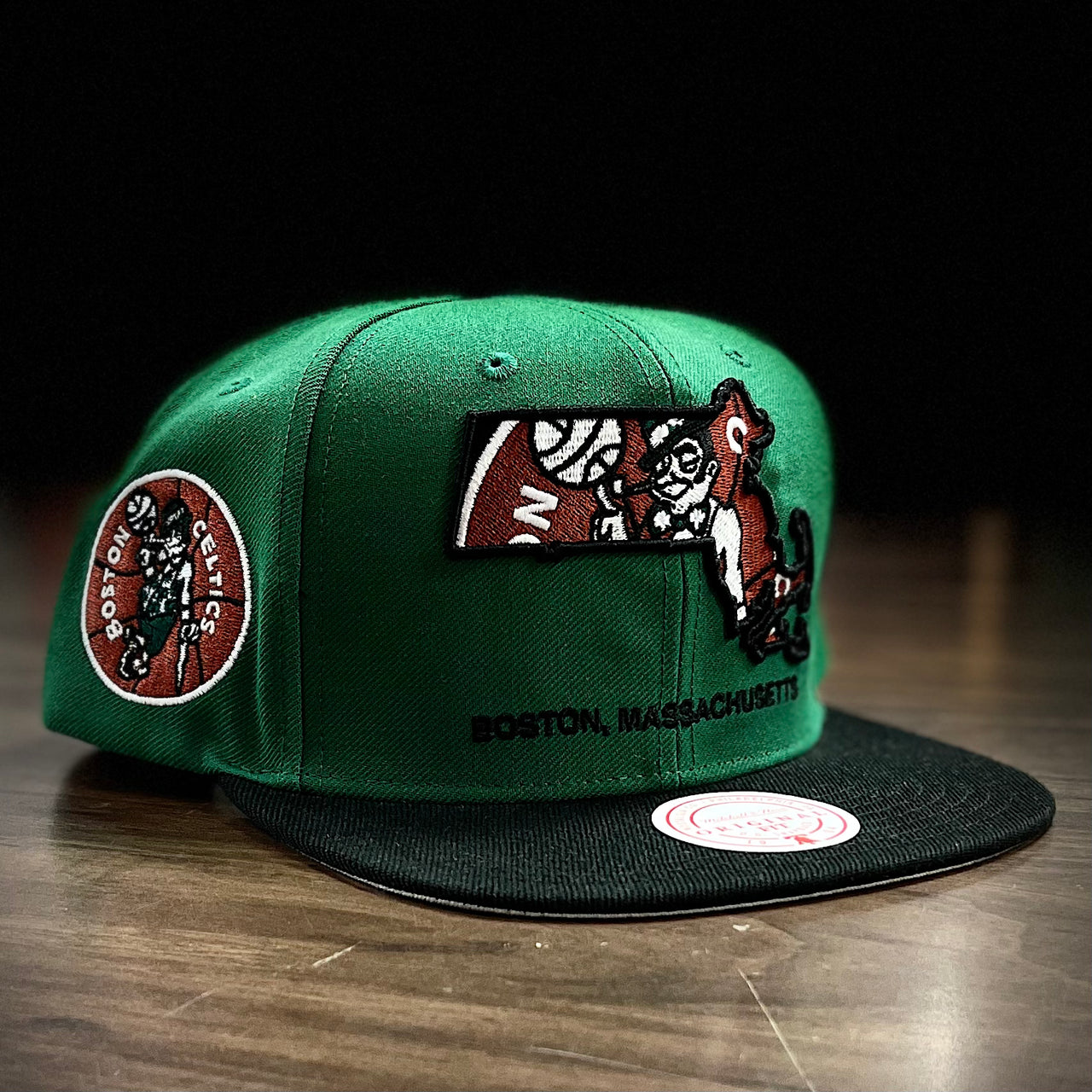 Boston Celtics Mitchell & Ness Insider Hardwood Classics Snapback Hat - Dynasty Sports & Framing 