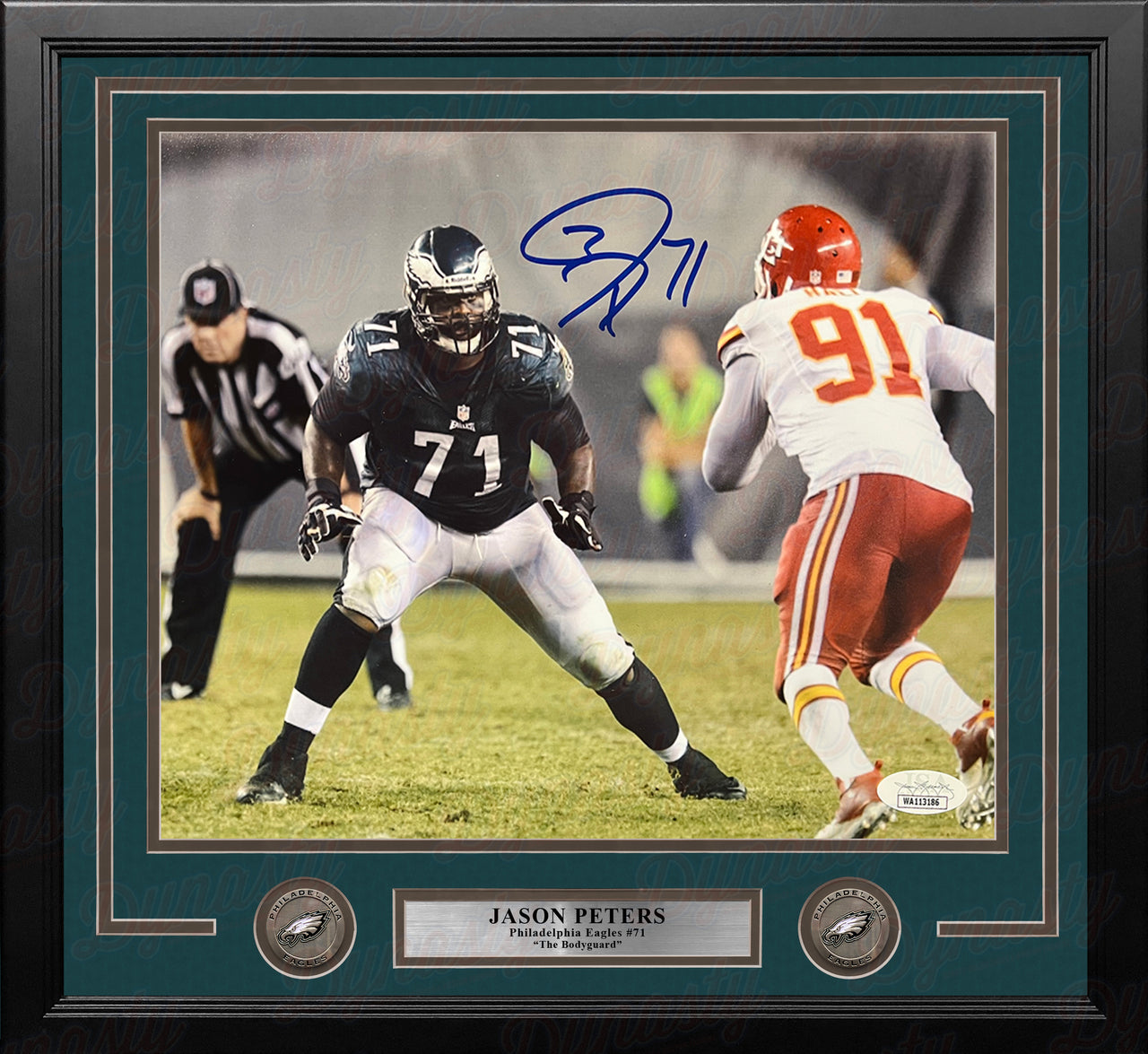 Jason Peters in Action Philadelphia Eagles Autographed Framed Football Photo - Dynasty Sports & Framing 