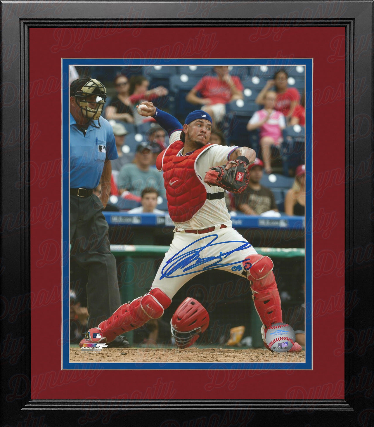 Jorge Alfaro Philadelphia Phillies Throw Autographed MLB Baseball Framed Photo Inscribed 'Oso' - Dynasty Sports & Framing