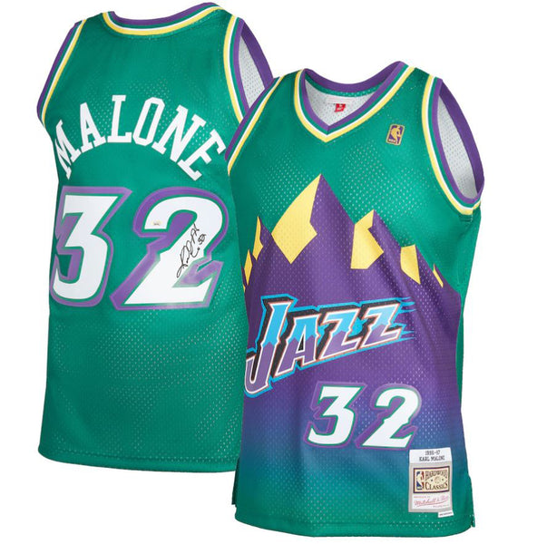 Karl Malone Utah Jazz Autographed Mitchell & Ness Green Basketball