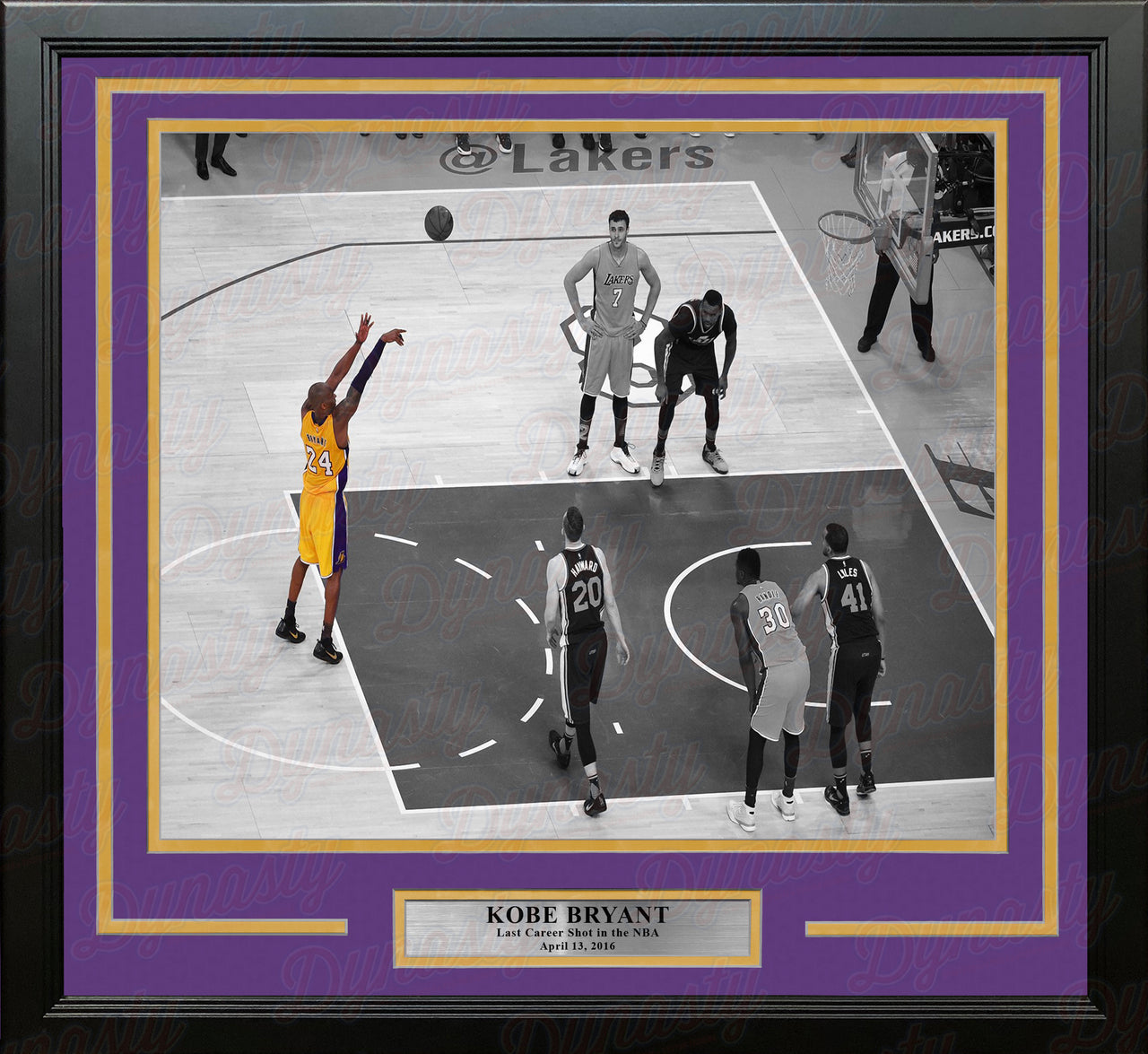 Kobe Bryant's Last Career Shot Los Angeles Lakers Framed Basketball Photo - Dynasty Sports & Framing