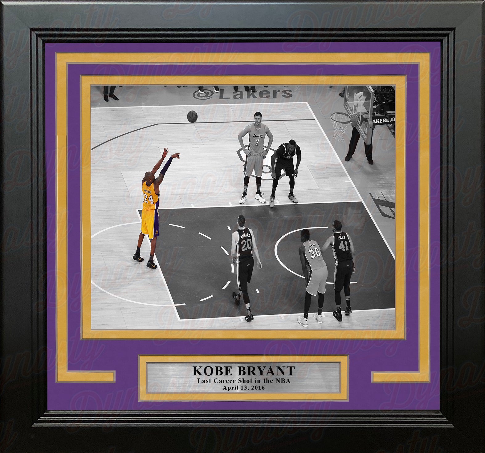 Kobe Bryant's Last Career Shot Los Angeles Lakers Framed Basketball Photo - Dynasty Sports & Framing 