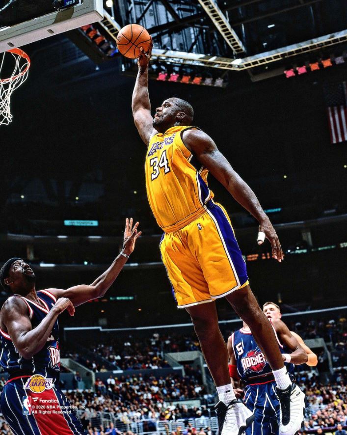 Shaquille O'Neal v. Rockets Los Angeles Lakers 8" x 10" Basketball Photo - Dynasty Sports & Framing 