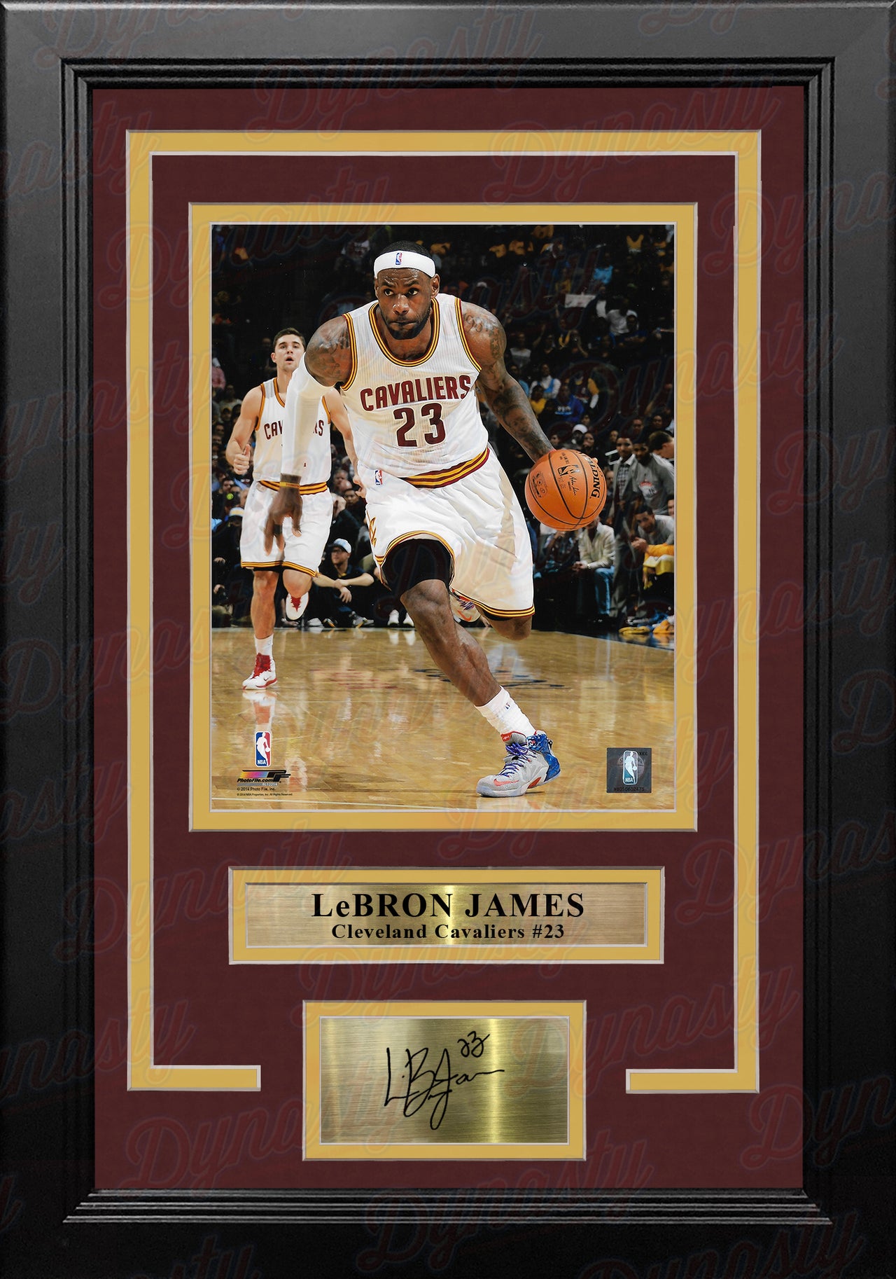 LeBron James in Action Cleveland Cavaliers 8" x 10" Framed Basketball Photo with Engraved Autograph - Dynasty Sports & Framing 