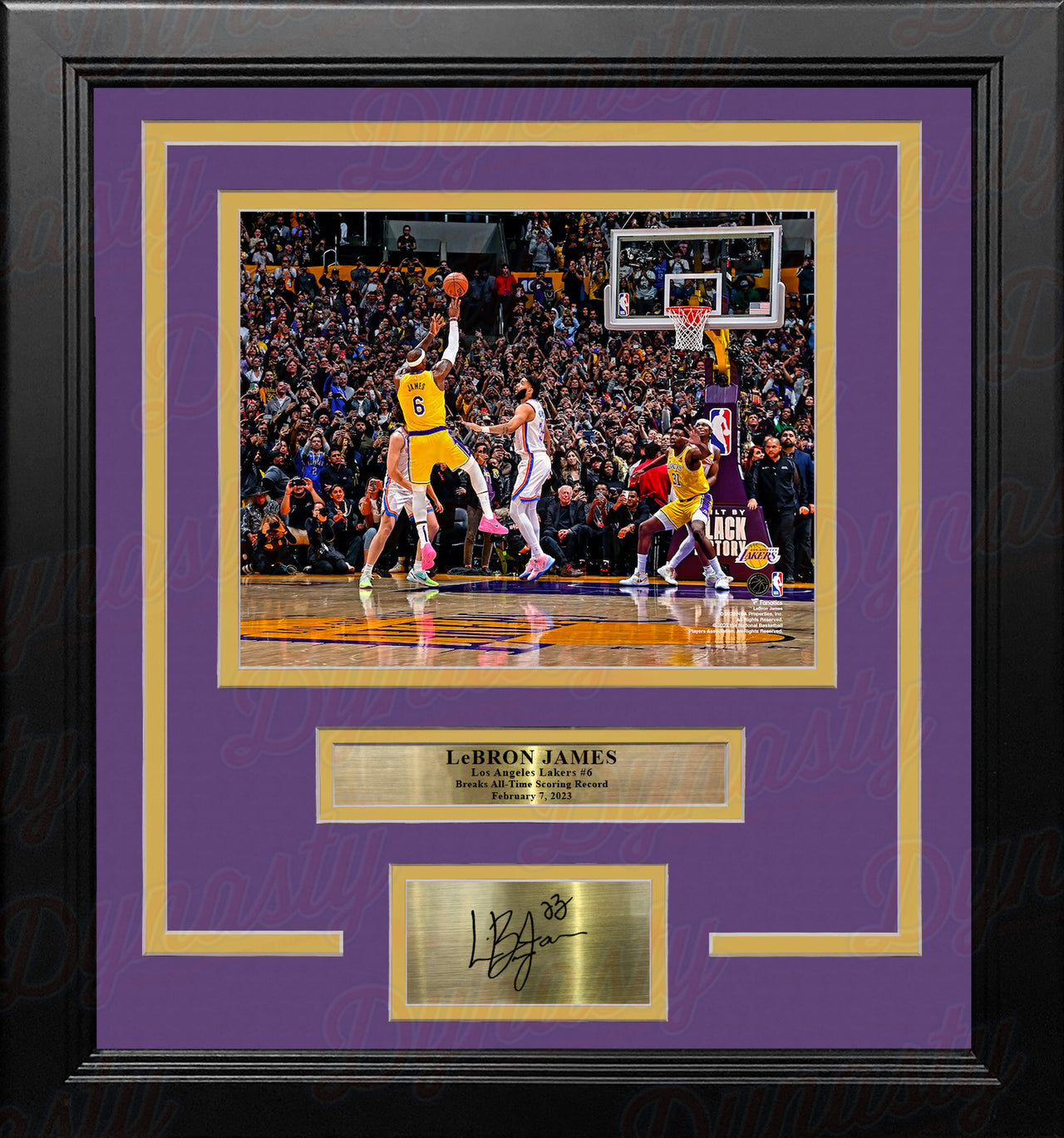 LeBron James Breaks the All-Time Scoring Record LA Lakers 8x10 Framed Photo with Engraved Autograph - Dynasty Sports & Framing 