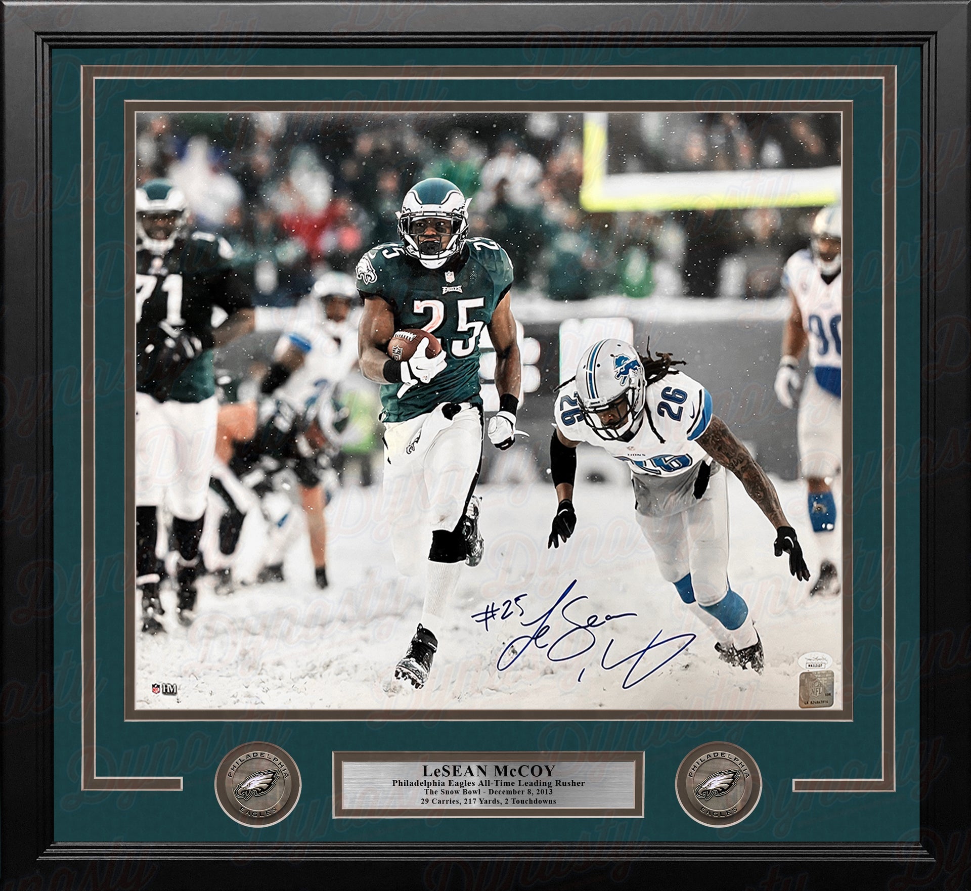 LeSean McCoy Snow Bowl Run Philadelphia Eagles Autographed 16" x 20" Framed Football Photo - Dynasty Sports & Framing 