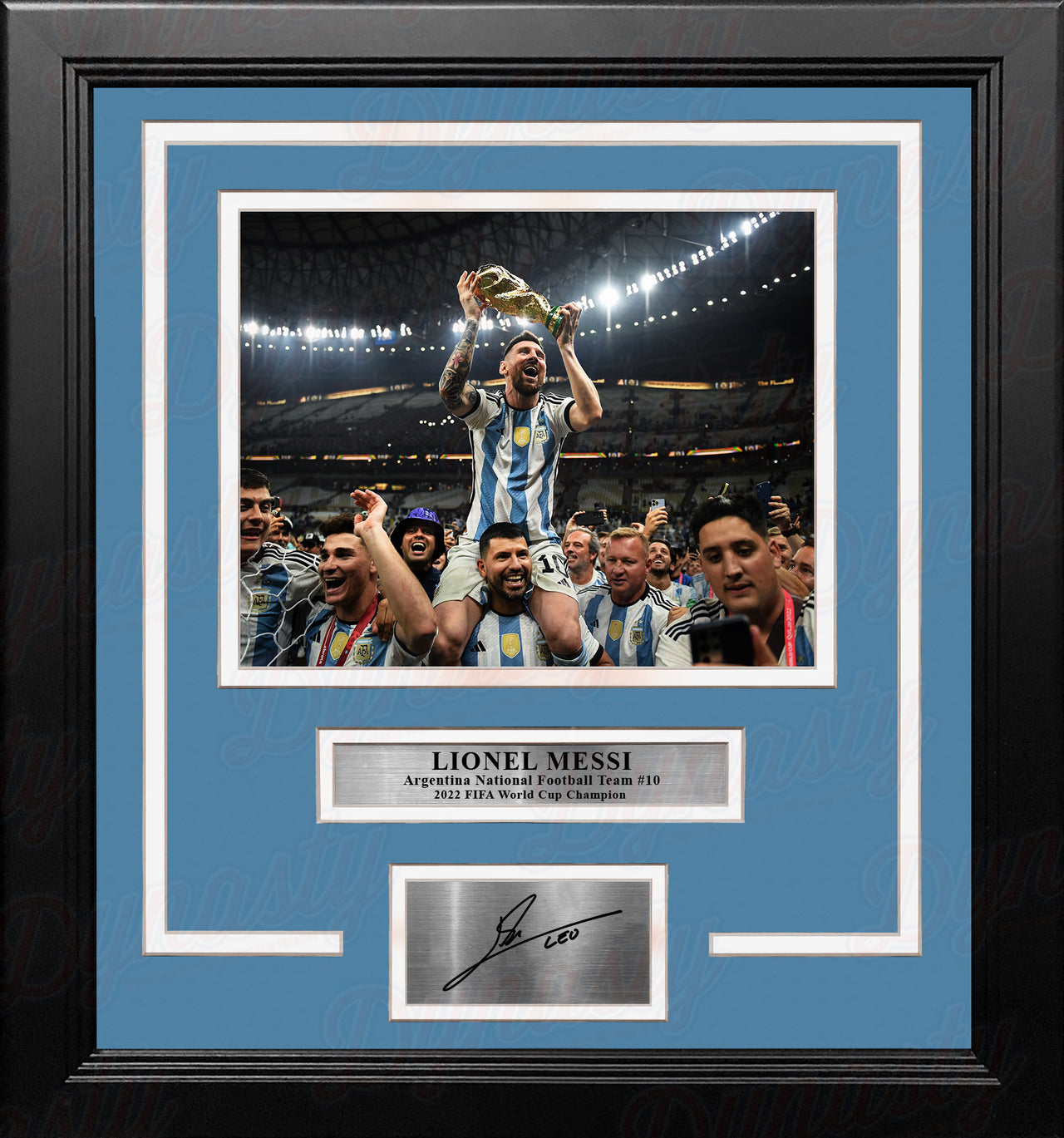 Lionel Messi 2022 World Cup Argentina National Team 8x10 Framed Photo with Engraved Autograph - Dynasty Sports & Framing 
