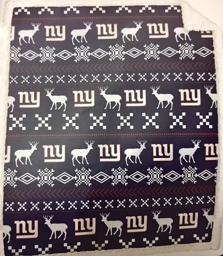 New York Giants Sherpa Premium Holiday Blanket - Dynasty Sports & Framing 