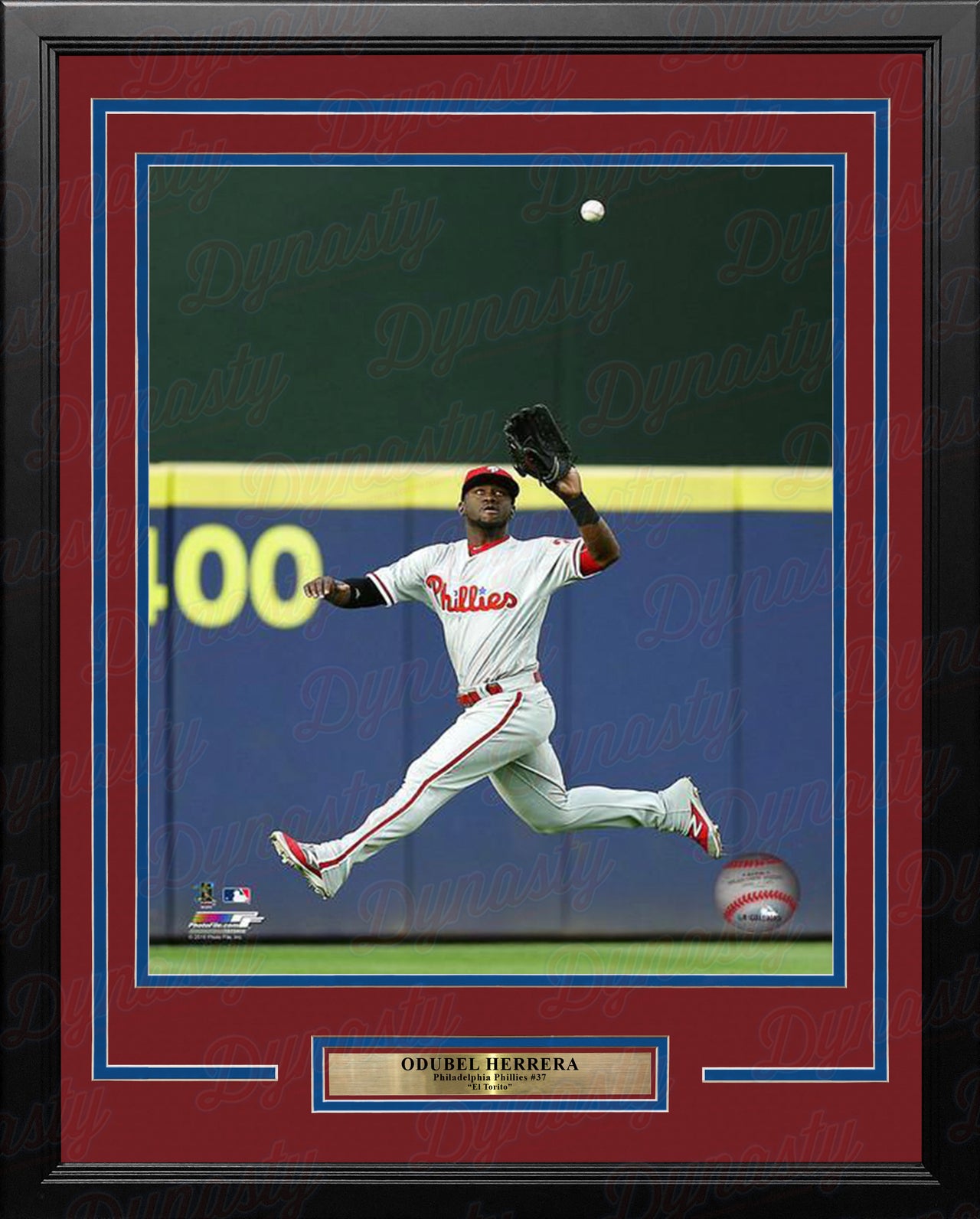 Odubel Herrera Philadelphia Phillies Jump Catch MLB Baseball Framed and Matted Photo - Dynasty Sports & Framing 